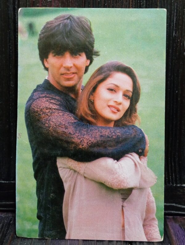 Madhuri Dixit Akshay Kumar * Vintage Bollywood Postcard * (ZEE) (WN)
