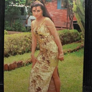 Poonam Dhillon * Vintage Bollywood Postcard * (WN) (WN)