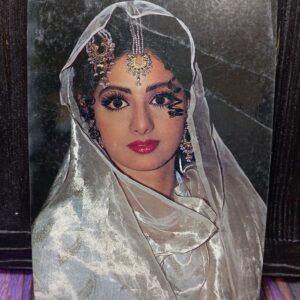 Sridevi * Vintage Bollywood Postcard * (Venus) (684)