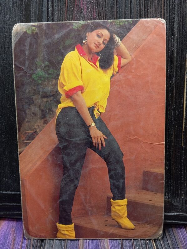 Sridevi * Vintage Bollywood Postcard * (RC) (PC-816)