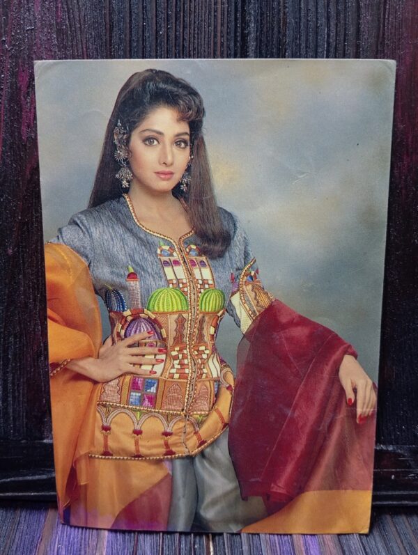 Sridevi * Vintage Bollywood Postcard * (RS) (PC-2152)