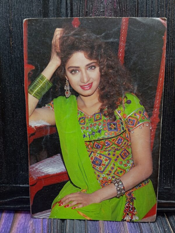 Sridevi * Vintage Bollywood Postcard * (BAP) (2282)