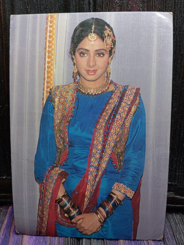 Sridevi * Vintage Bollywood Postcard * (RS) (PC-1452)
