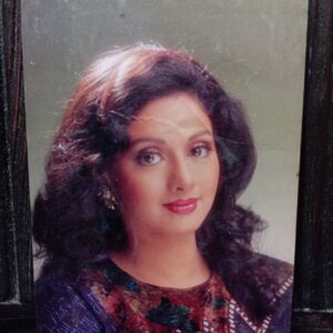 Sridevi * Vintage Bollywood Postcard * (BAP) (1357)