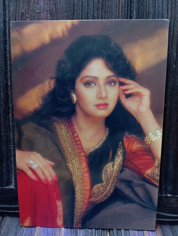 Sridevi * Vintage Bollywood Postcard * (RS) (PC-1732)