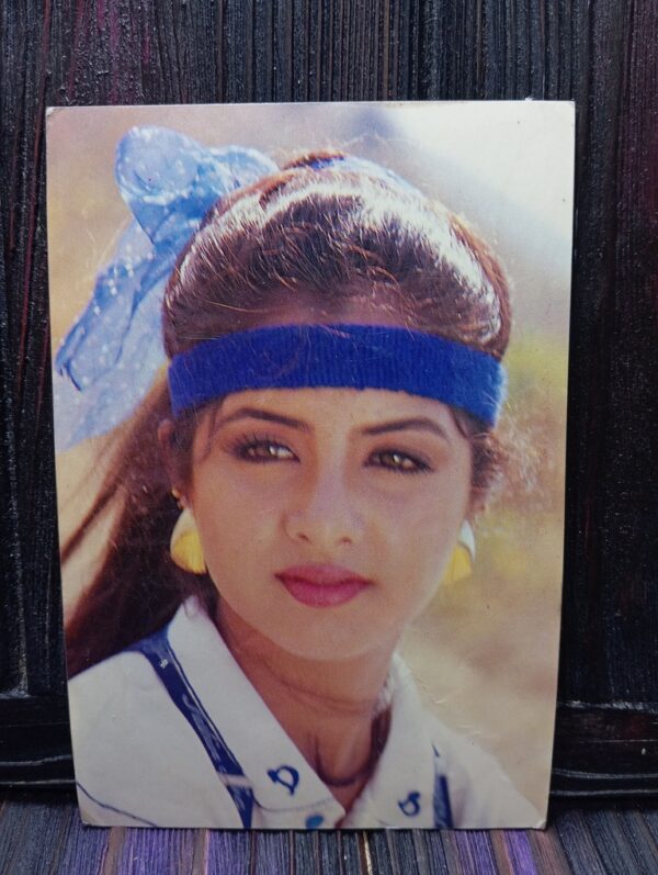 Divya Bharati* Vintage Bollywood Postcard * (PS) (PC-1821)