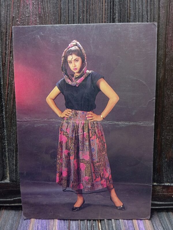 Divya Bharati* Vintage Bollywood Postcard * (PS) (PC-1719)