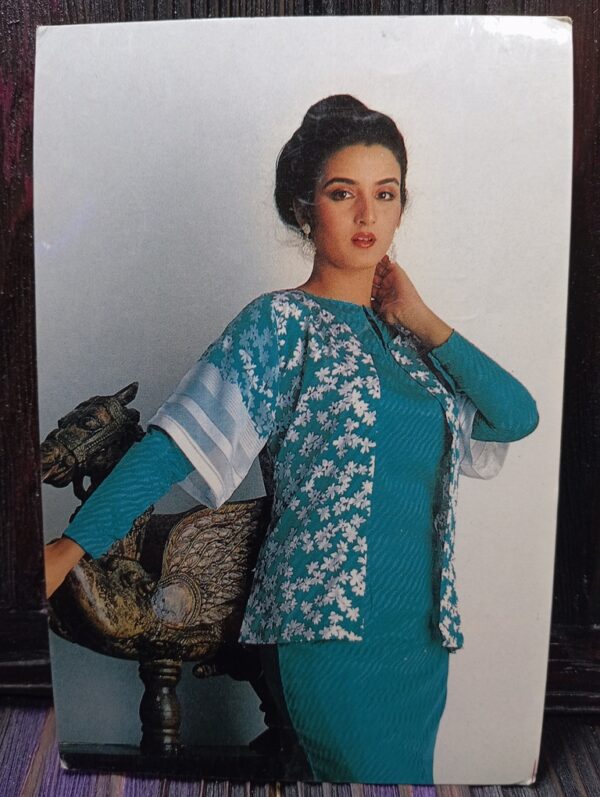 Farha Naaz * Vintage Bollywood Postcard * (RC) (PC-939)