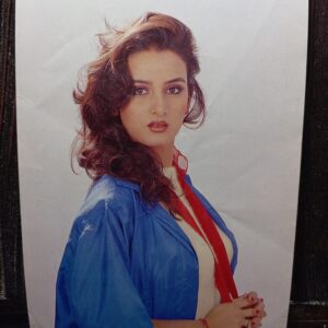 Farha Naaz * Vintage Bollywood Postcard * (BAP) (1451)