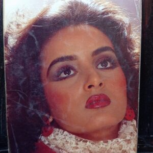 Farha Naaz * Vintage Bollywood Postcard * (RC) (PC-522)