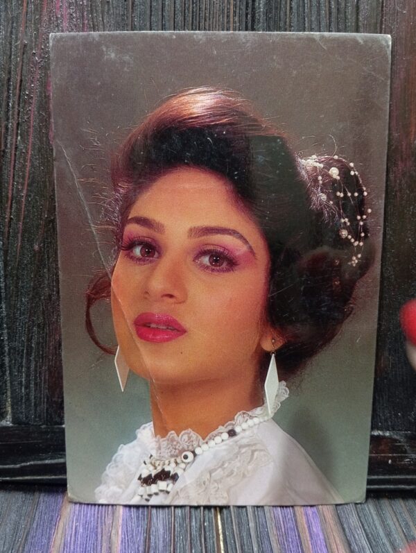 Meenakshi Seshadri * Vintage Bollywood Postcard * (BAP) (410)