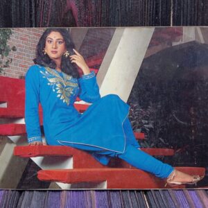 Meenakshi Seshadri * Vintage Bollywood Postcard * (RC) (PC-801)