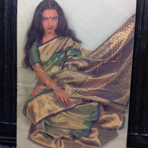 Rekha * Vintage Bollywood Postcard * (RC) (PC 488)