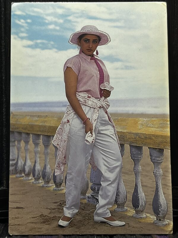 Jaya Pradha * Vintage Bollywood Postcard * (RC) (PC-443)