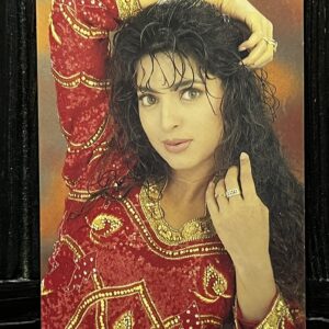 Juhi Chawla * Vintage Bollywood Postcard * (RC) (PC-2042)
