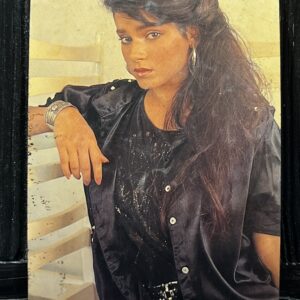 Neelam Kothari * Vintage Bollywood Postcard * (RC) (PC-951)