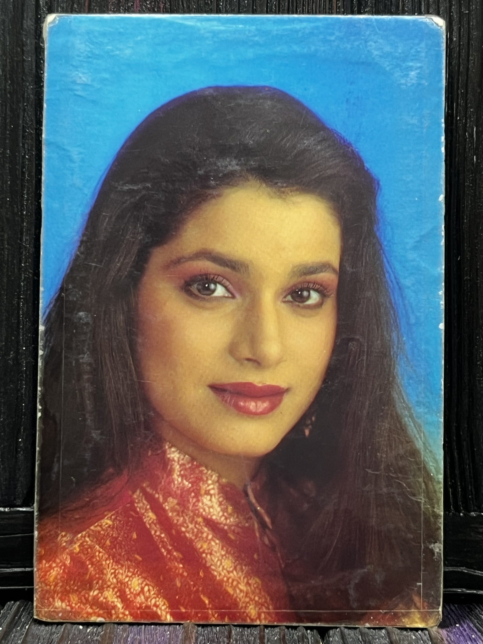 Neelam Kothari * Vintage Bollywood Postcard * (RC) (PC-703)