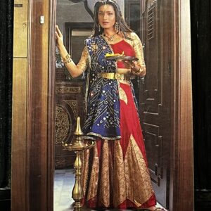Neelam Kothari * Vintage Bollywood Postcard * (RC) (PC-1132)
