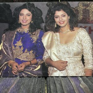 Juhi Chawla Nagma * Vintage Bollywood Postcard * (RS) (PC-1866)