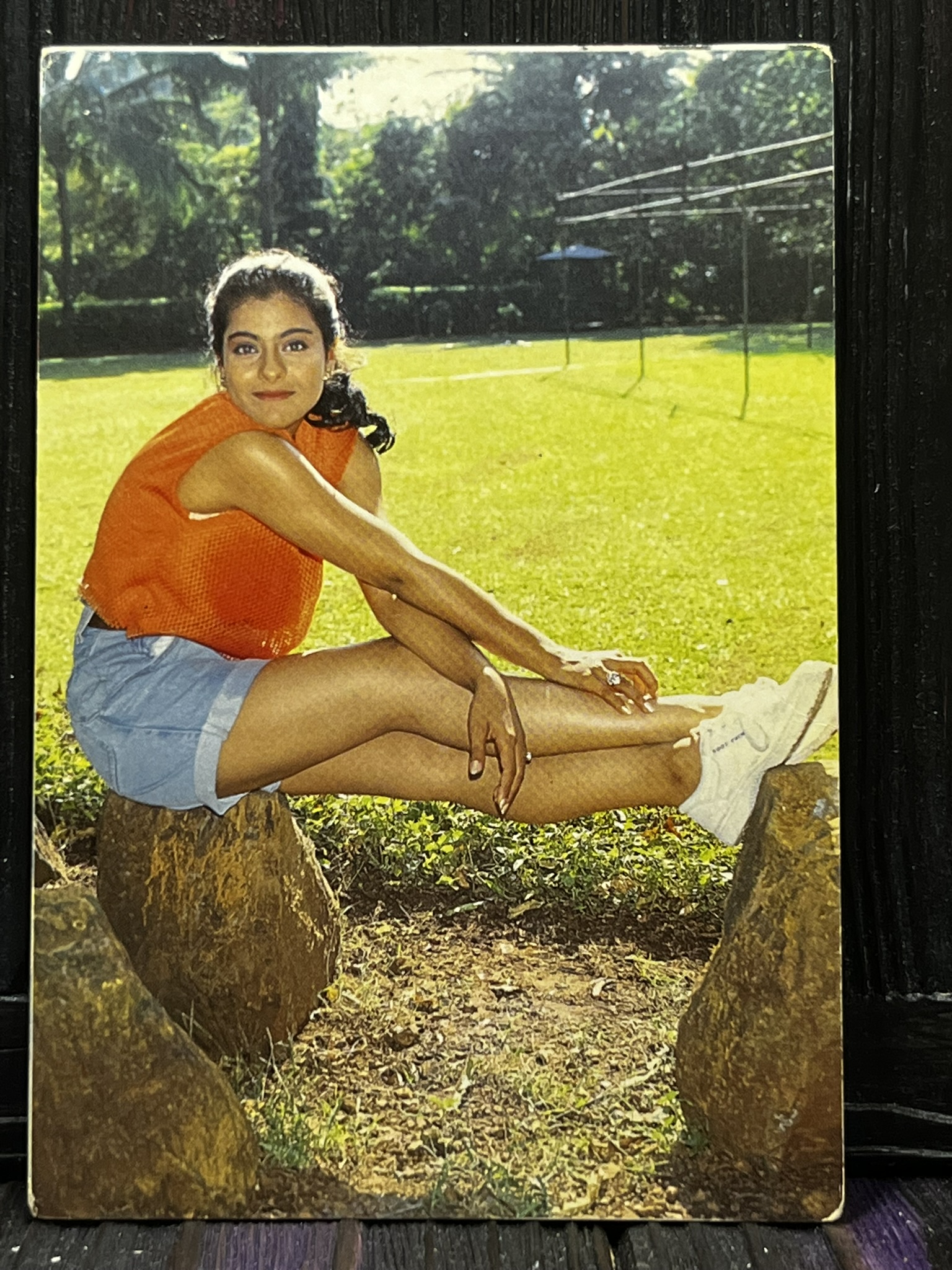 Kajol Devgn * Vintage Bollywood Postcard * (Jain) (WN)