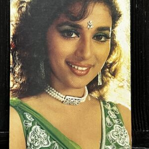 Madhuri Dixit * Vintage Bollywood Postcard * (NCC) (4859)