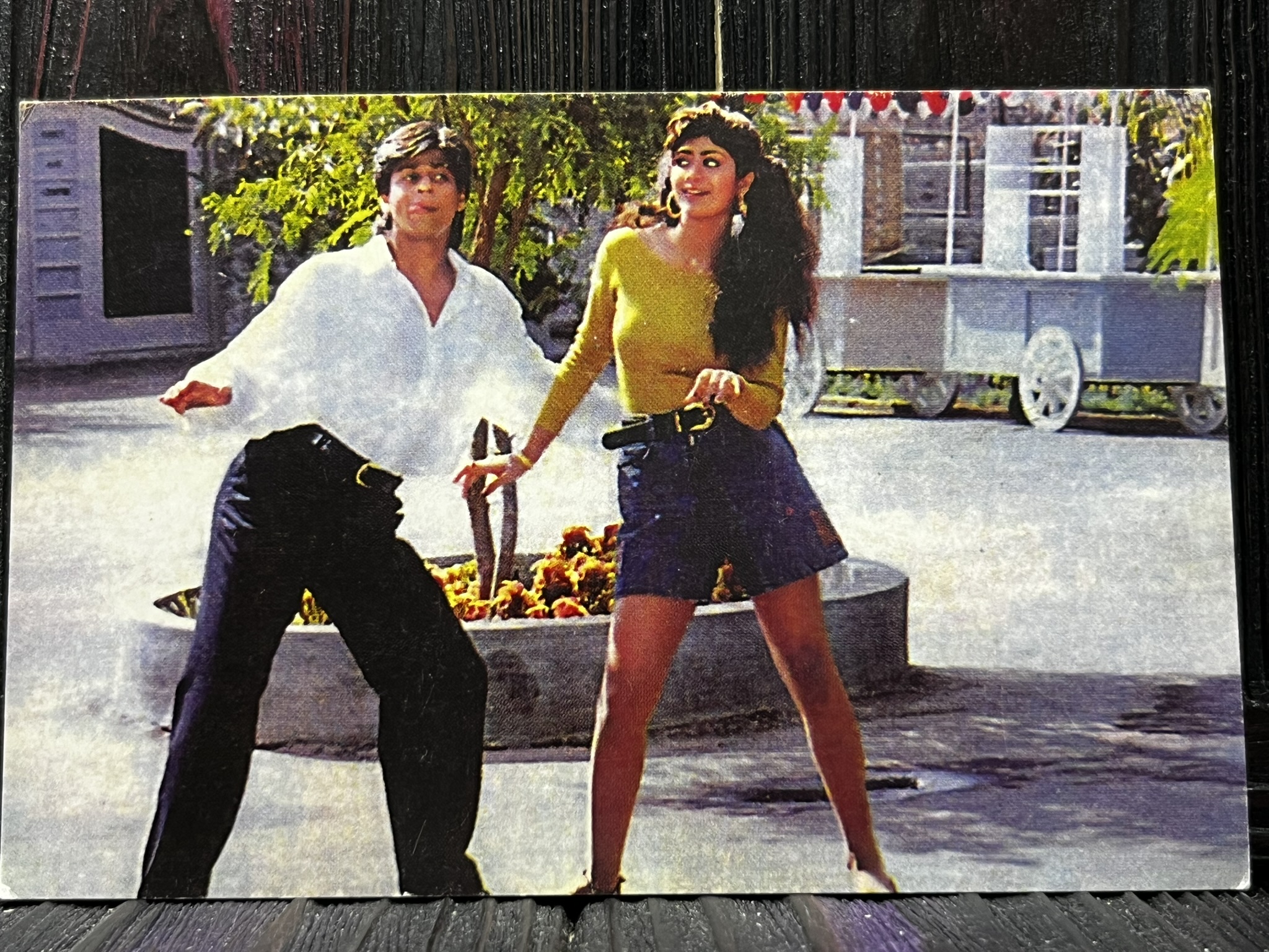 Shilpa Shetty Shahrukh Khan * Vintage Bollywood Postcard * (GR New print) (WN)