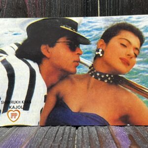 Kajol Devgn Shahrukh Khan * Vintage Bollywood Postcard * (PP) (WN)
