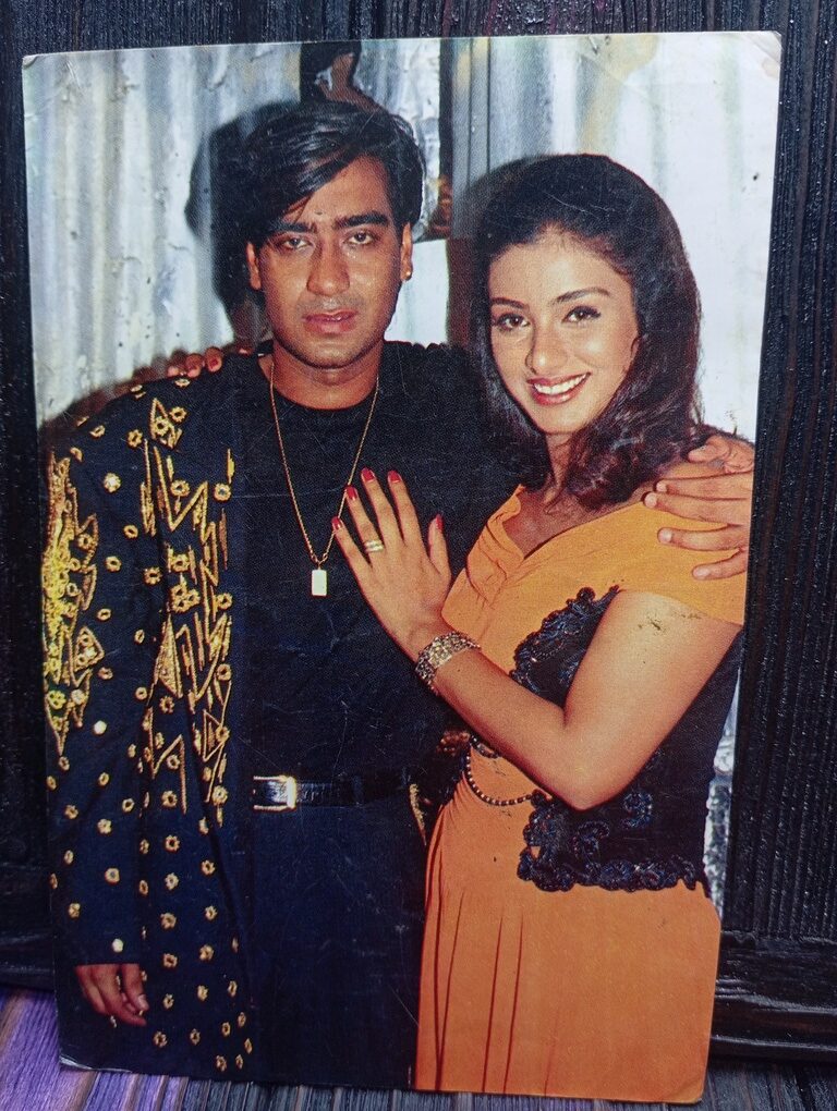 Tabu Ajay Devgn * Vintage Bollywood Postcard * (Ruby) (WN)