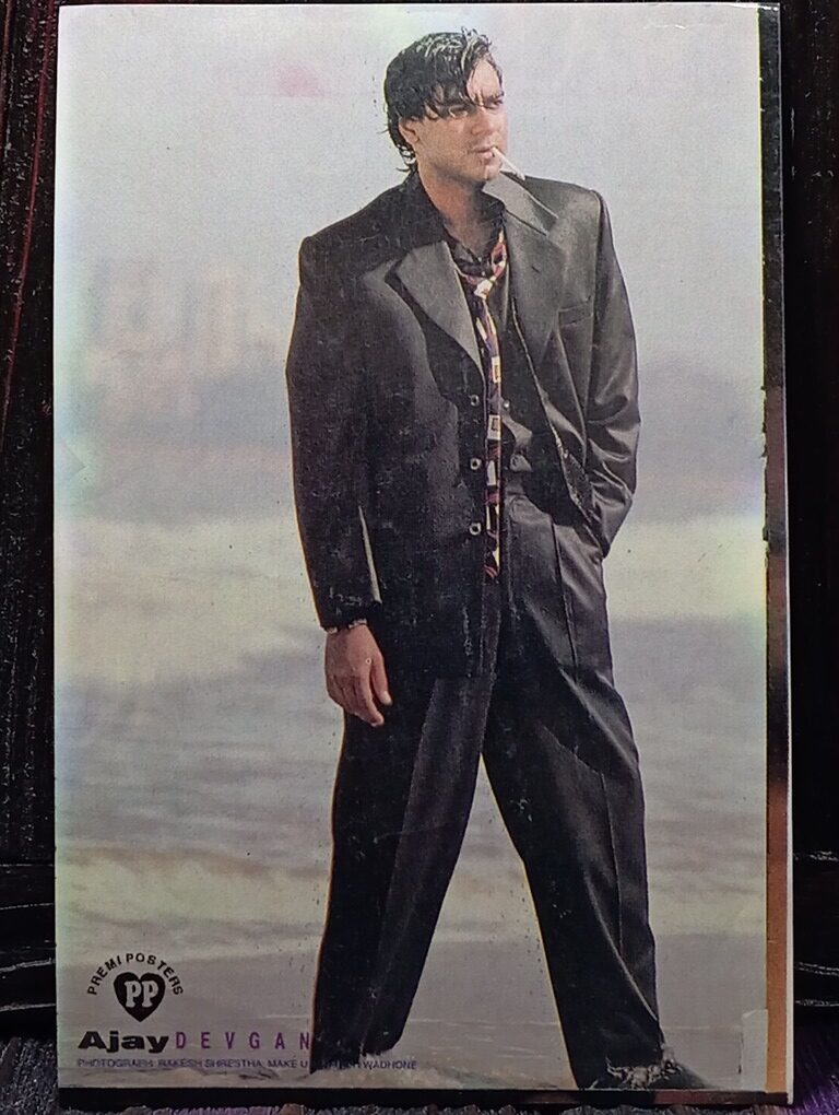 Ajay Devgn* Vintage Bollywood Postcard * (PP) (WN)