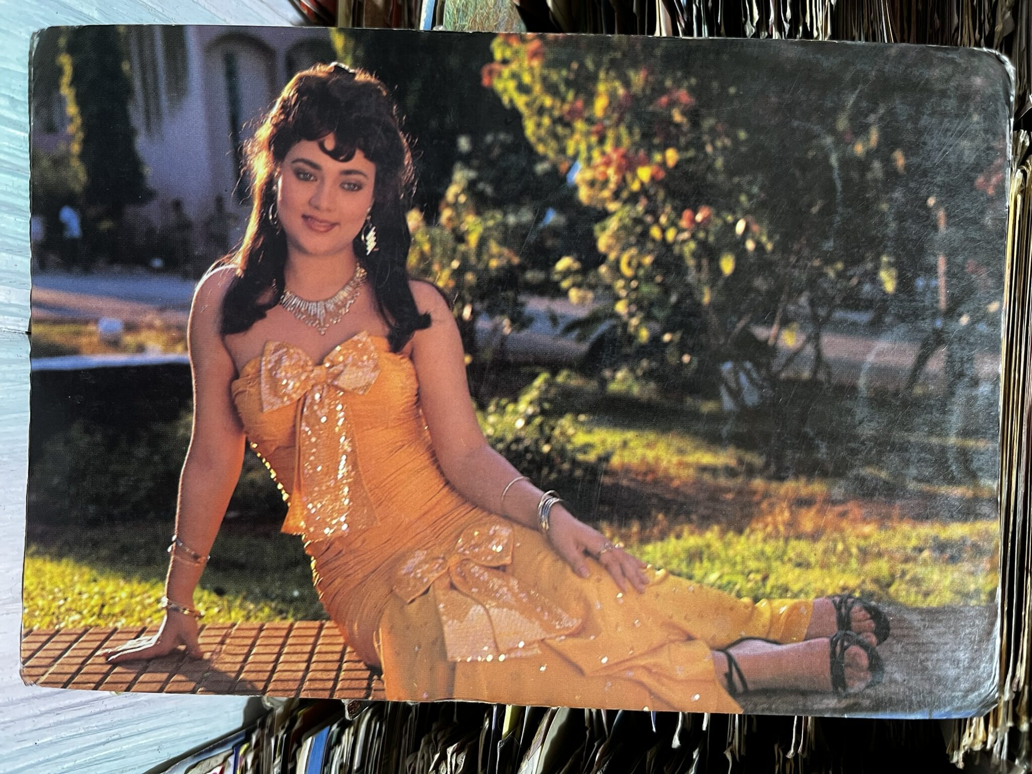 Mandakini * Vintage Bollywood Postcard * (RC) (PC-584)
