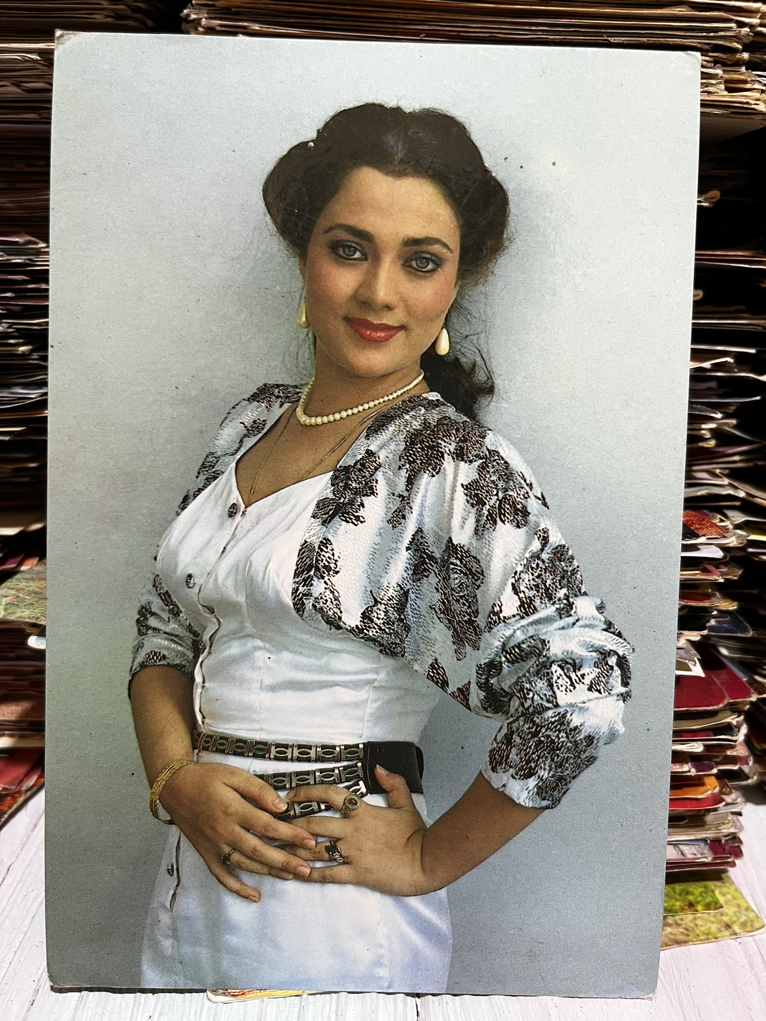 Mandakini * Vintage Bollywood Postcard * (Venus) (399)