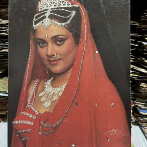 Mandakini * Vintage Bollywood Postcard * (Royal Calendars) (PC-897)