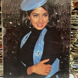 Sridevi * Vintage Bollywood Postcard * (Dawn) (PC-550)