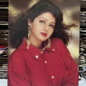 Sridevi * Vintage Bollywood Postcard * (UC) (WN)