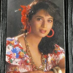 Madhuri Dixit * Vintage Bollywood Postcard * (RS) (PC-1336)