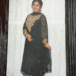 Juhi Chawla * Vintage Bollywood Postcard * (RS) (PC 1454)