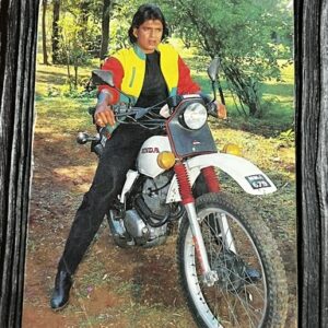 Mithun Chakraborty * Vintage Bollywood Postcard * (Venus) (79)