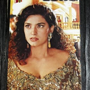 Juhi Chawla * Vintage Bollywood Postcard * (BAP) (WN)