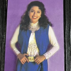 Juhi Chawla * Vintage Bollywood Postcard * (RC) (PC-1407)