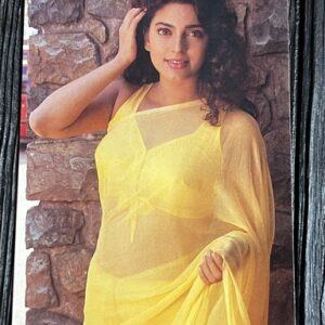 Juhi Chawla * Vintage Bollywood Postcard * (RC) (PC-2521)
