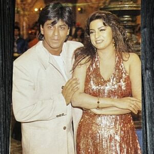 Juhi Chawla Shahrukh Khan * Vintage Bollywood Postcard * (Jain) (10400)