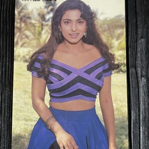 Juhi Chawla * Vintage Bollywood Postcard * (PC) (1177)