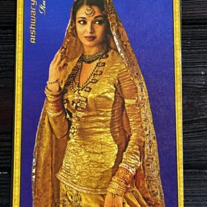 Aishwarya Rai Bachchan * Vintage Bollywood Postcard * (Nirmal) (WN)