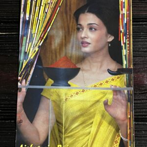 Aishwarya Rai Bachchan * Vintage Bollywood Postcard * (Sims) (WN)