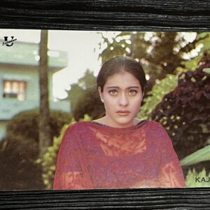 Kajol Devgn * Vintage Bollywood Postcard * (UC) (WN)
