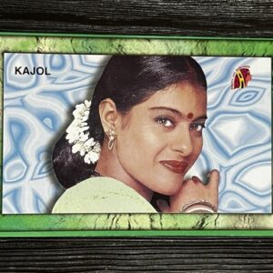 Kajol Devgn * Vintage Bollywood Postcard * (Nayab) (WN)