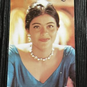 Kajol Devgn * Vintage Bollywood Postcard * (UC) (WN)