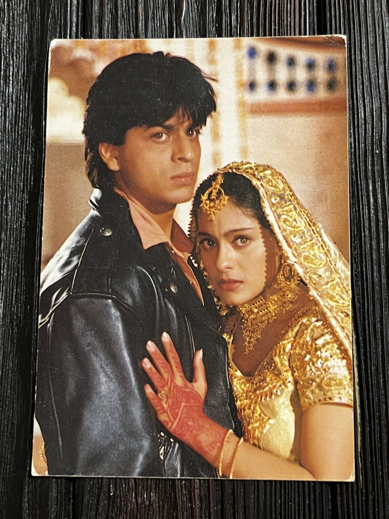 Kajol Devgn Shah Rukh Khan * Vintage Bollywood Postcard * (Jain) (WN)
