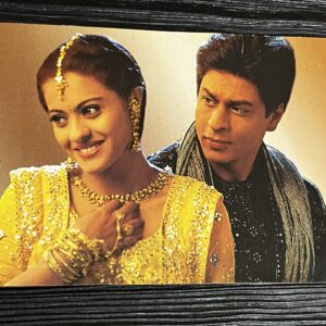 Kajol Devgn Shah Rukh Khan * Vintage Bollywood Postcard * (WN) (7476)