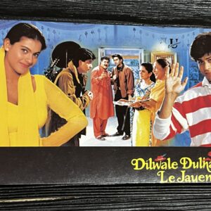 Kajol Devgn Shah Rukh Khan * Vintage Bollywood Postcard * (UC) (WN)
